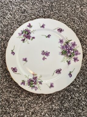 Rossetti Spring Violets Porcelain salad/appetizer Plate